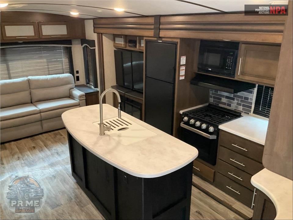 2021 Keystone Rv M-32 RLI COUGAR SERIES — фото 6