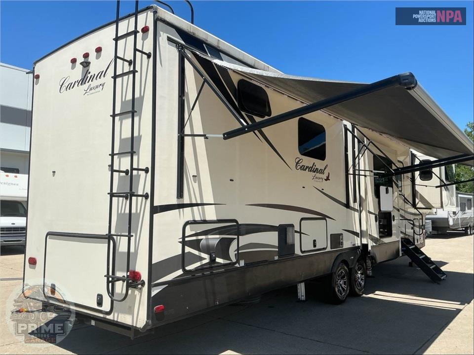 2020 Cardinal By Forest River M-370FLX - LUXURY FIFTH WHEEL SERIES — фото 4