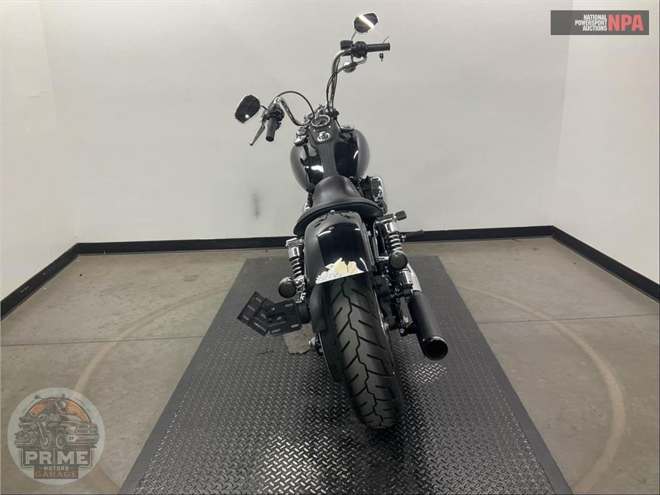2016 Harley-Davidson FXDB STREET BOB — фото 4