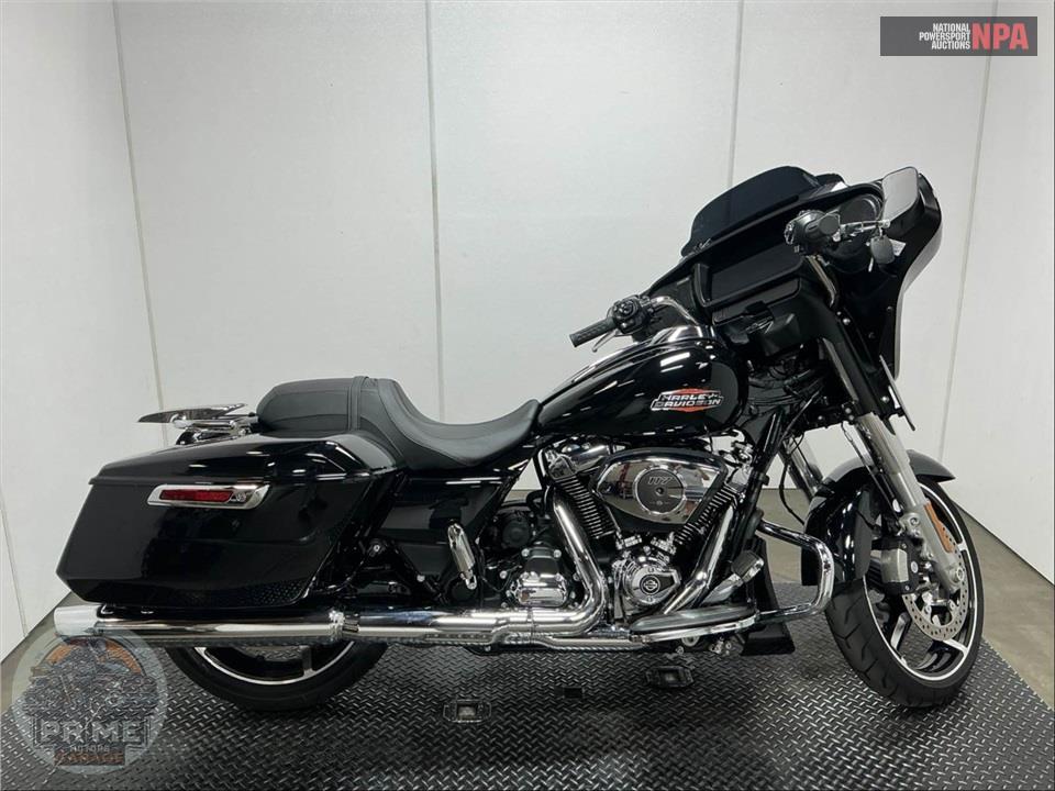 2025 Harley-Davidson FLHX STREET GLIDE — фото 1