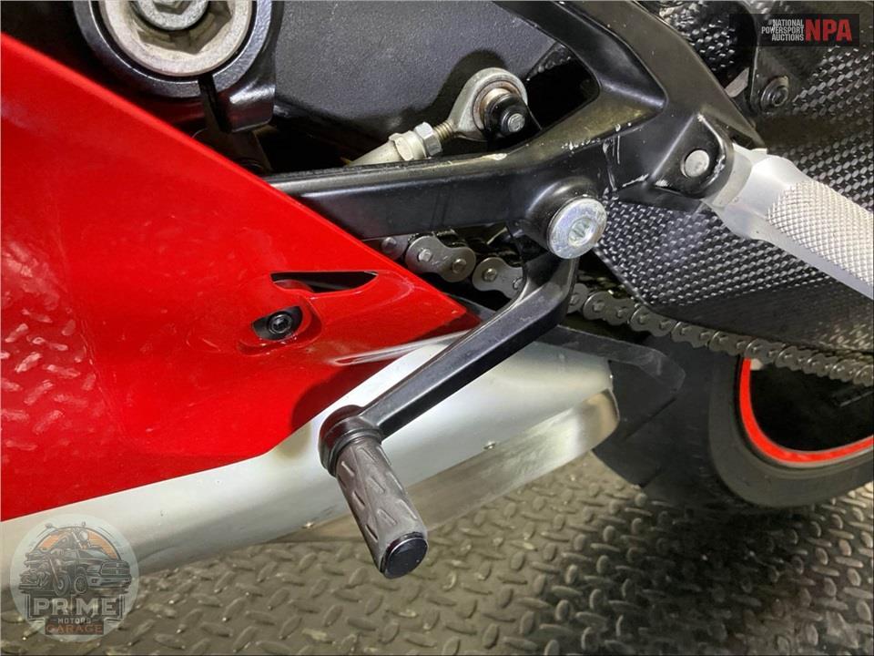 2024 Ducati PANIGALE V4 R — фото 41