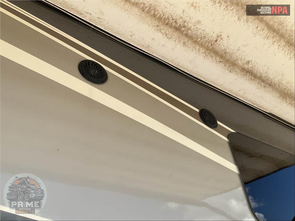2019 Keystone Rv M-3701 LK - MONTANA 20TH ANNIVERSARY FIFTH WHEEL SERIES — фото 31