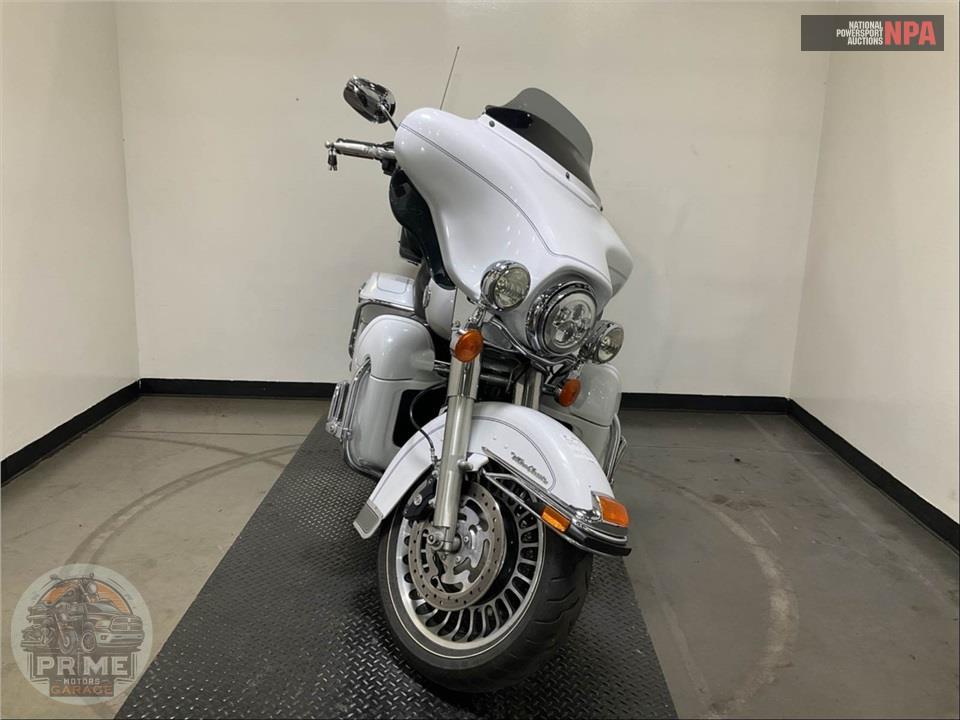 2012 Harley-Davidson FLHTCU UL CLSC EL GLIDE — фото 2