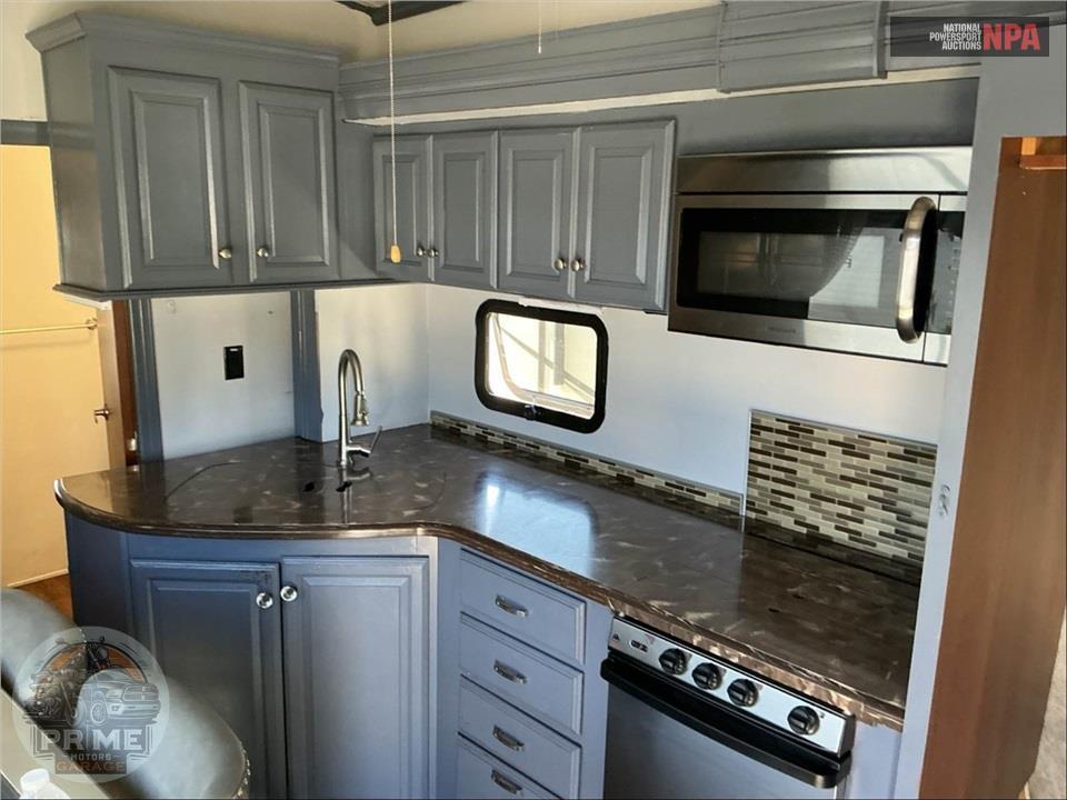 2014 Cardinal By Forest River M-3800FL - FIFTH WHEEL SERIES — фото 13