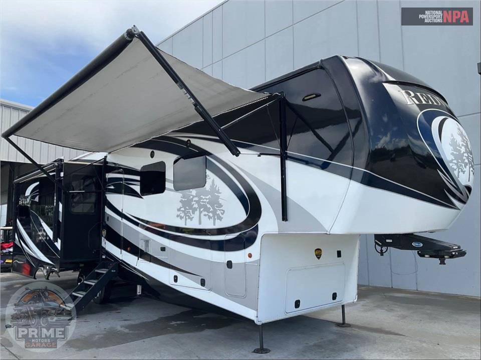 2019 Redwood Rv M-3901 WB - FIFTH WHEEL SERIES — фото 1