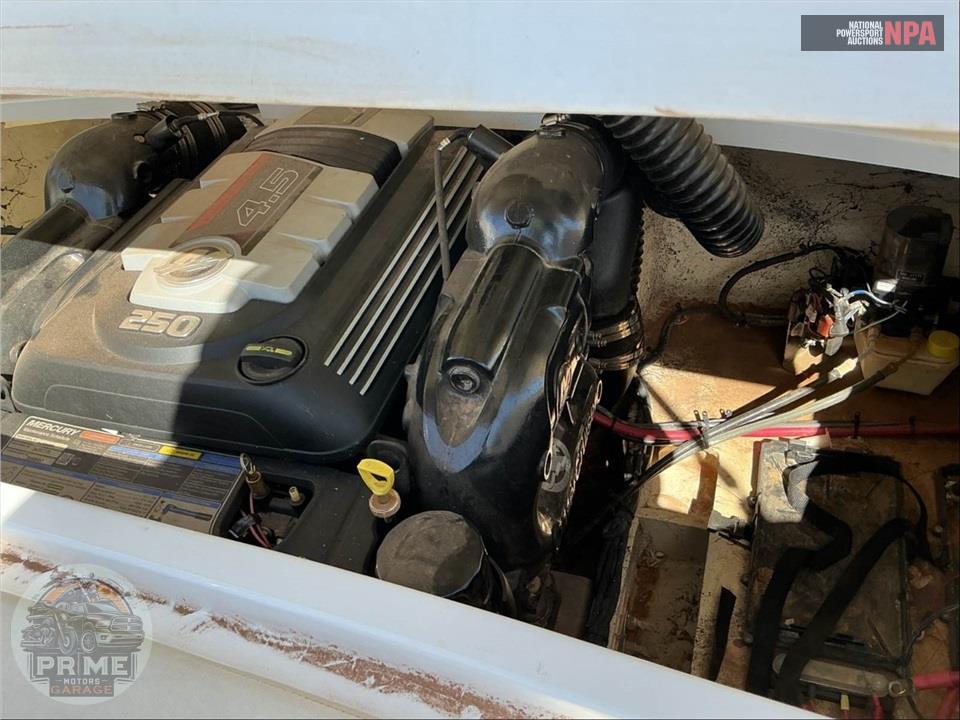 2024 Hurricane Boat SS 205 SUNDECK SPORT SERIES L=21/E=1 250HP MERC SD — фото 8