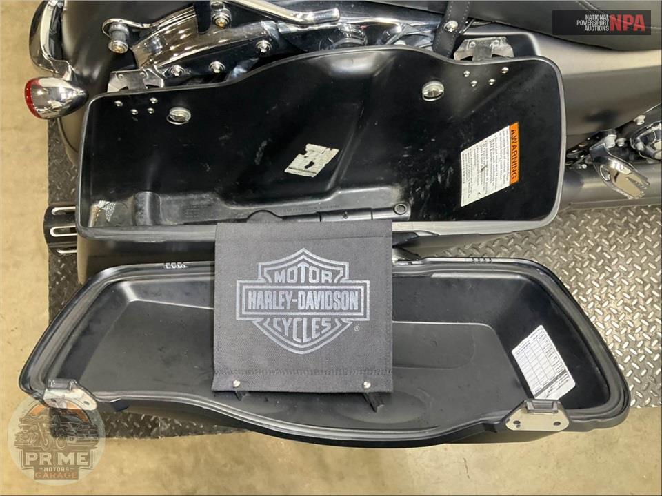 2013 Harley-Davidson FLHX STREET GLIDE — фото 24