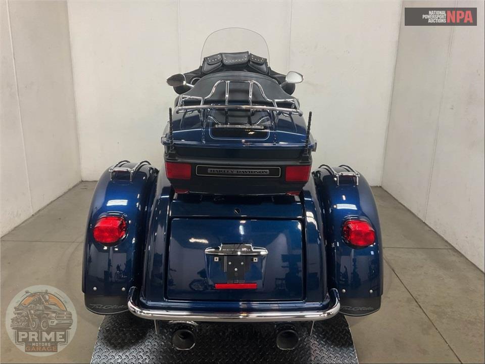 2013 Harley-Davidson FLHTCUTG TRIGLIDE UL CLSC — фото 4