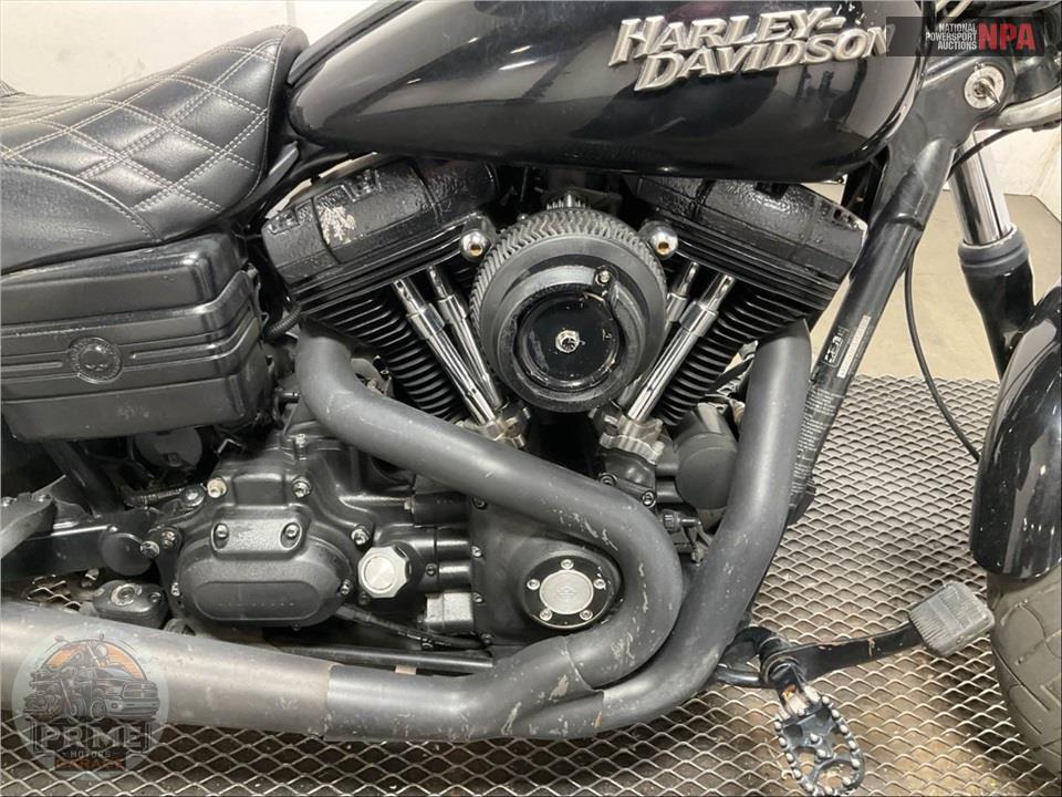 2010 Harley-Davidson FXDB DYNA STREET BOB — фото 6
