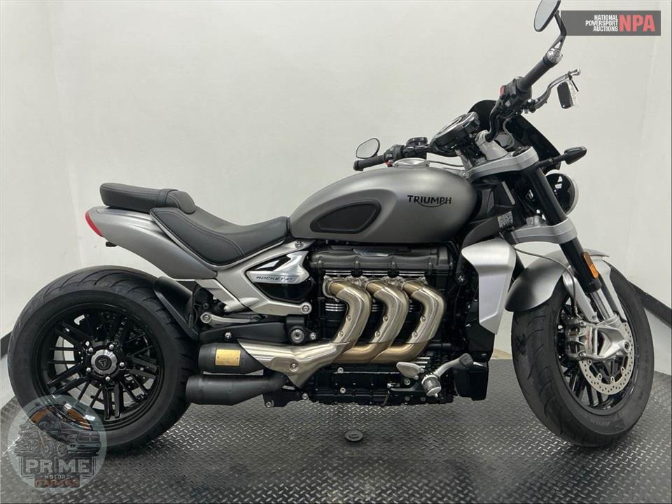 2023 Triumph ROCKET 3 R (BLACK) — фото 1