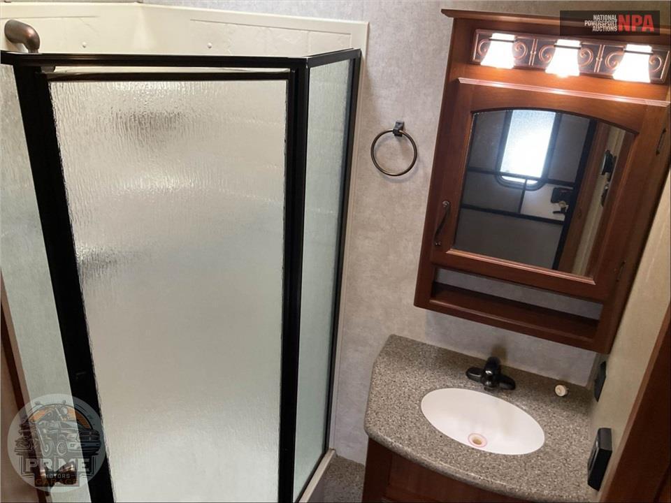 2015 Keystone Rv M-3850 FL - MONTANA FIFTH WHEEL SERIES — фото 15