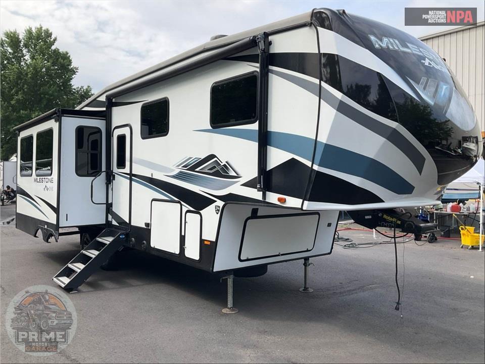 2021 Heartland Rvs M-28RL - MILESTONE M-ONE FIFTH WHEEL SERIES — фото 1