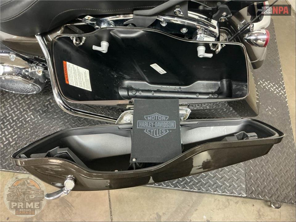 2021 Harley-Davidson FLHX STREET GLIDE — фото 20