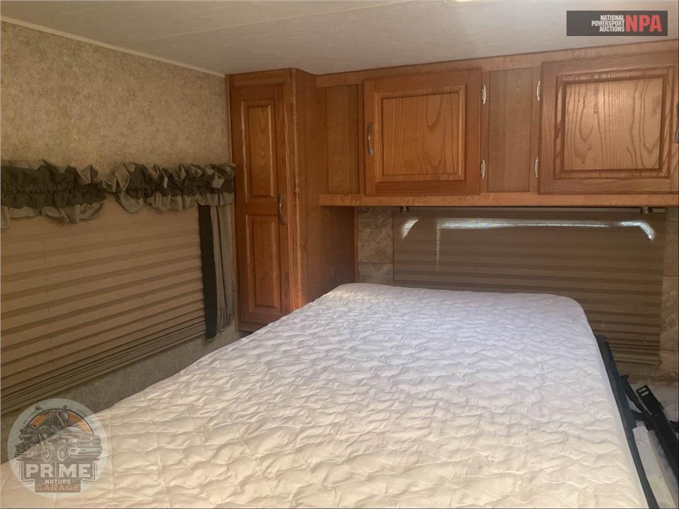 2007 Coachmen M-3130 IS-FORD (**) - FREELANDER SERIES — фото 22