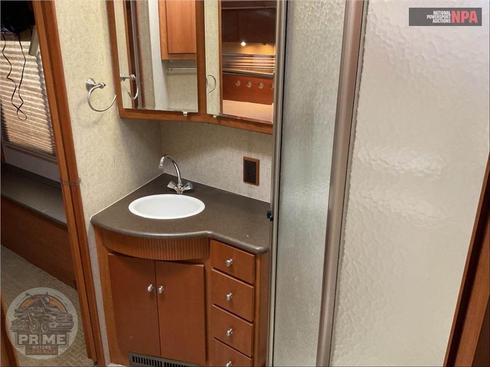 2008 Winnebago M-39W-WORKHORSE - DESTINATION SERIES — фото 28