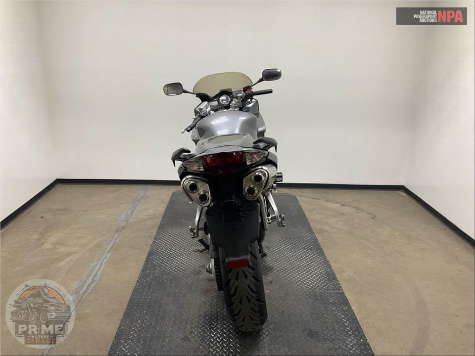 2008 Honda VFR8008 INTERCEPTOR — фото 4