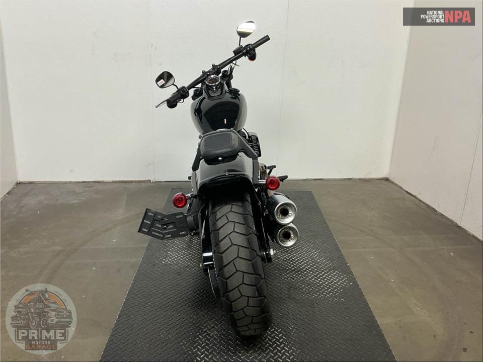 2022 Harley-Davidson FXFBS FAT BOB 114 — фото 4