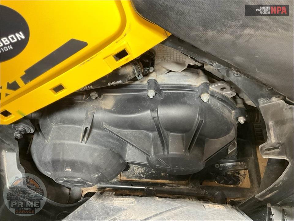 2024 Can-Am OUTLANDER MAX XT 700 — фото 9