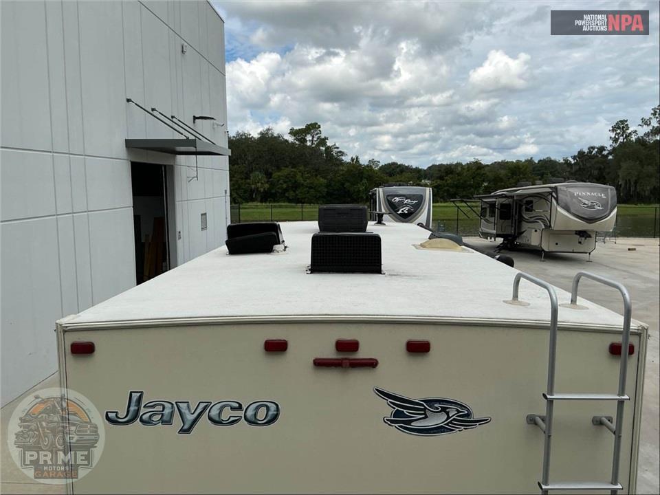 2016 Sunseeker By Forest River M-3050S FORD E450 6.8 LITER — фото 30