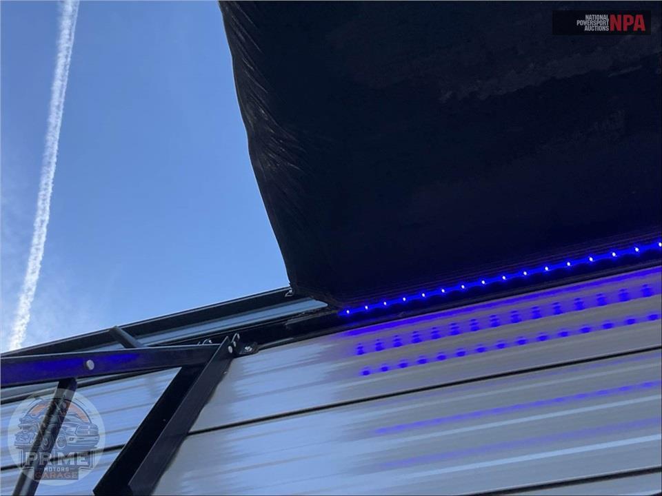 2019 Cherokee By Forest River M-23GOLD15 WOLF PACK TOY HAULER SERIES — фото 33