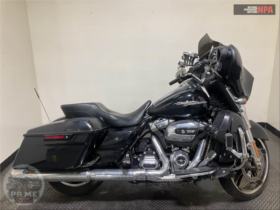 2019 Harley-Davidson FLHX STREET GLIDE — фото 1