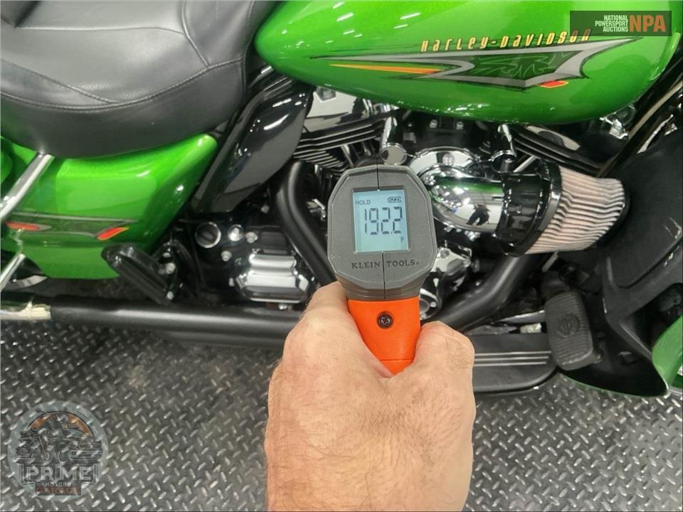 2015 Harley-Davidson FLHTKL ULTRA LIMITED LOW — фото 8