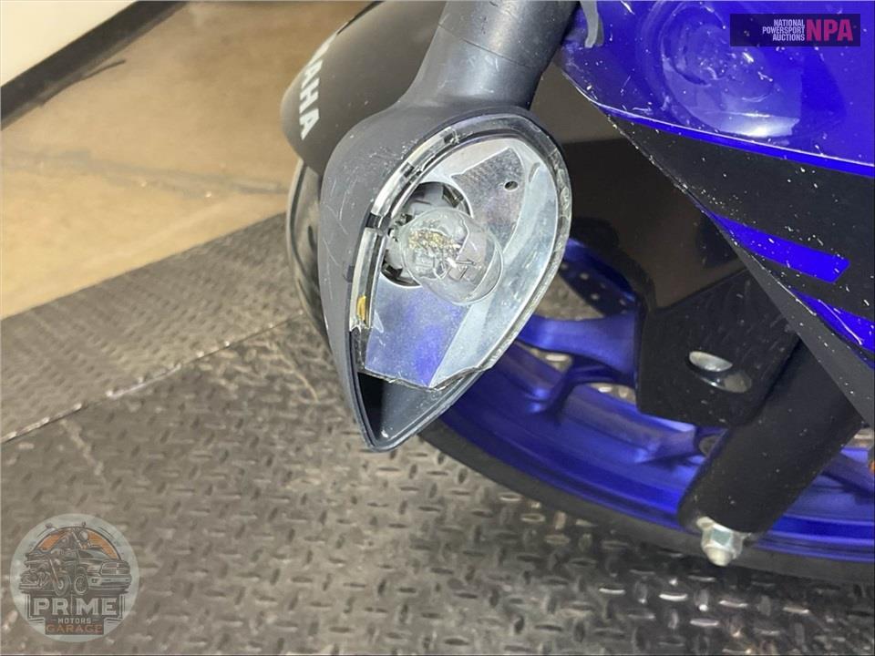 2018 Yamaha YZF - R3 — фото 35