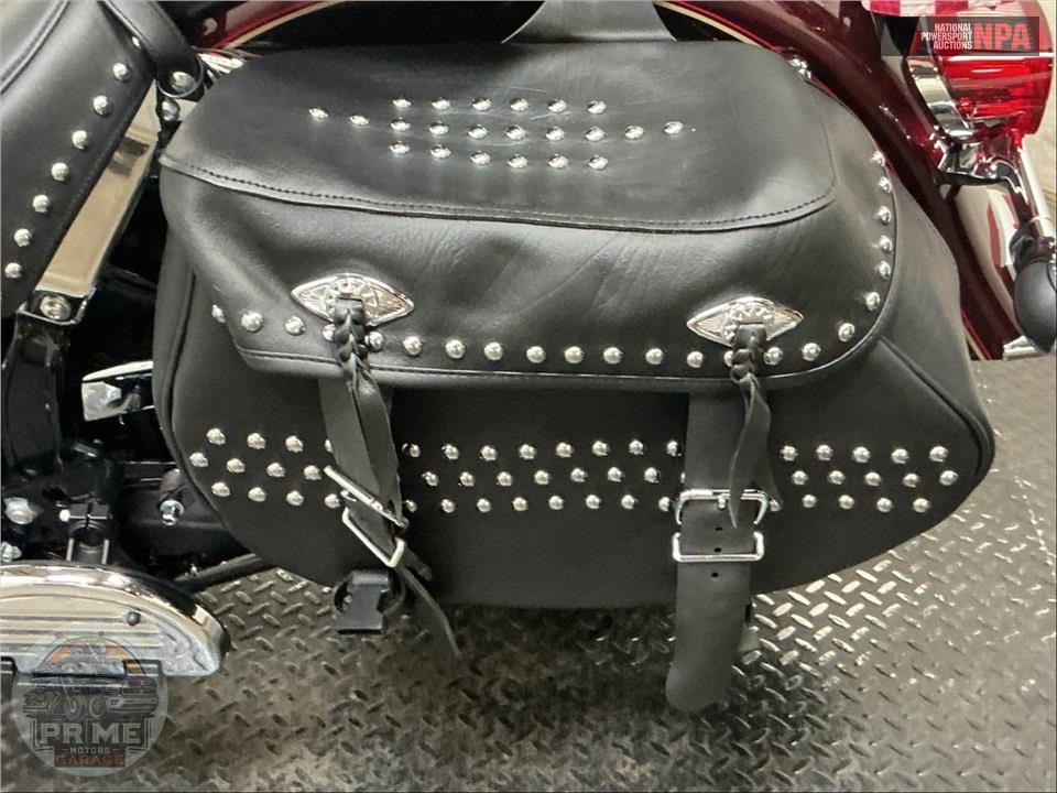 2015 Harley-Davidson FLSTC HERITAGE SOFTAIL CLASSIC — фото 15