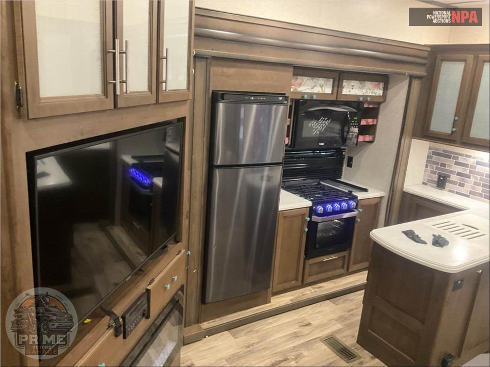 2021 Keystone Rv M-353 SRX - COUGAR TOY HAULER TOY HAULER SERIES — фото 6