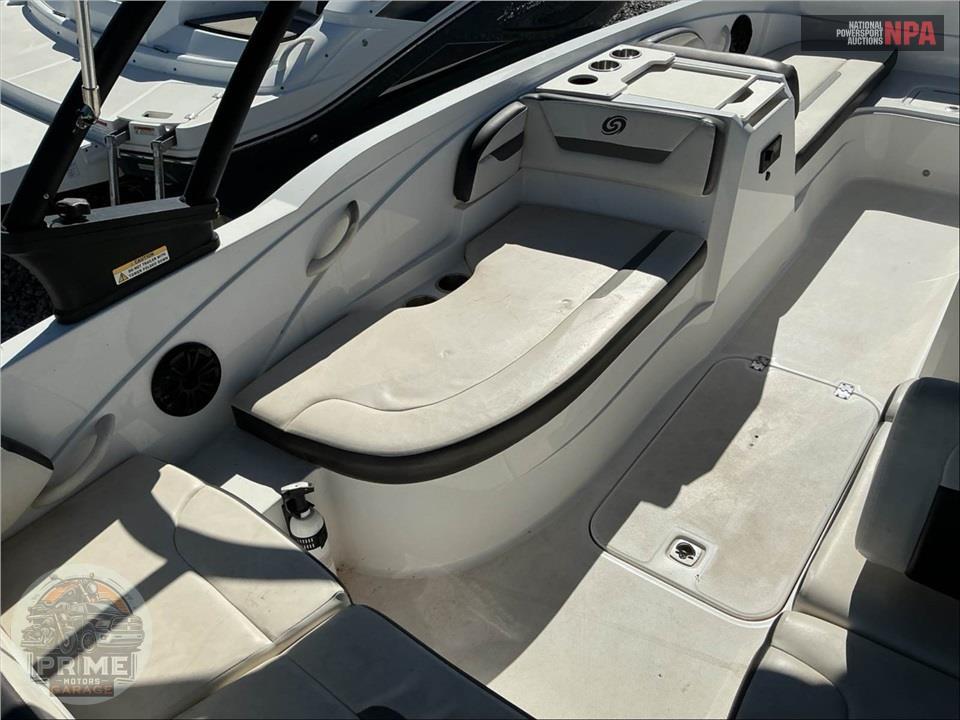 2024 Hurricane Boat SS 205 SUNDECK SPORT SERIES L=21/E=1 250HP MERC SD — фото 16