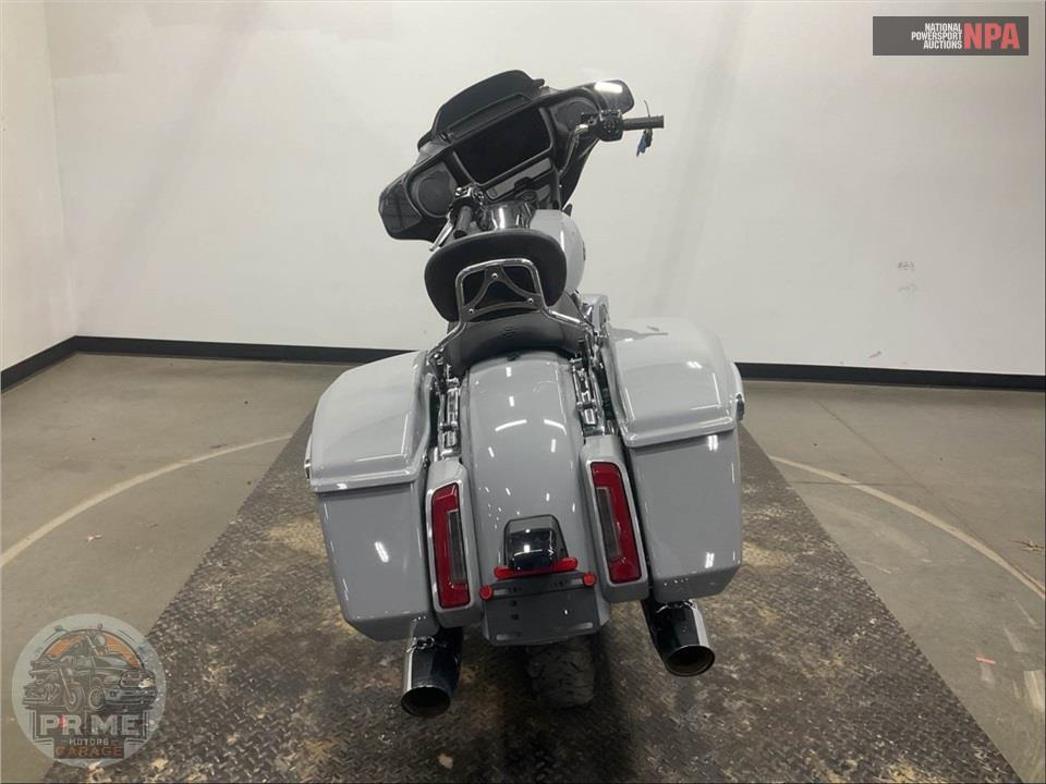 2025 Harley-Davidson FLHX STREET GLIDE — фото 4