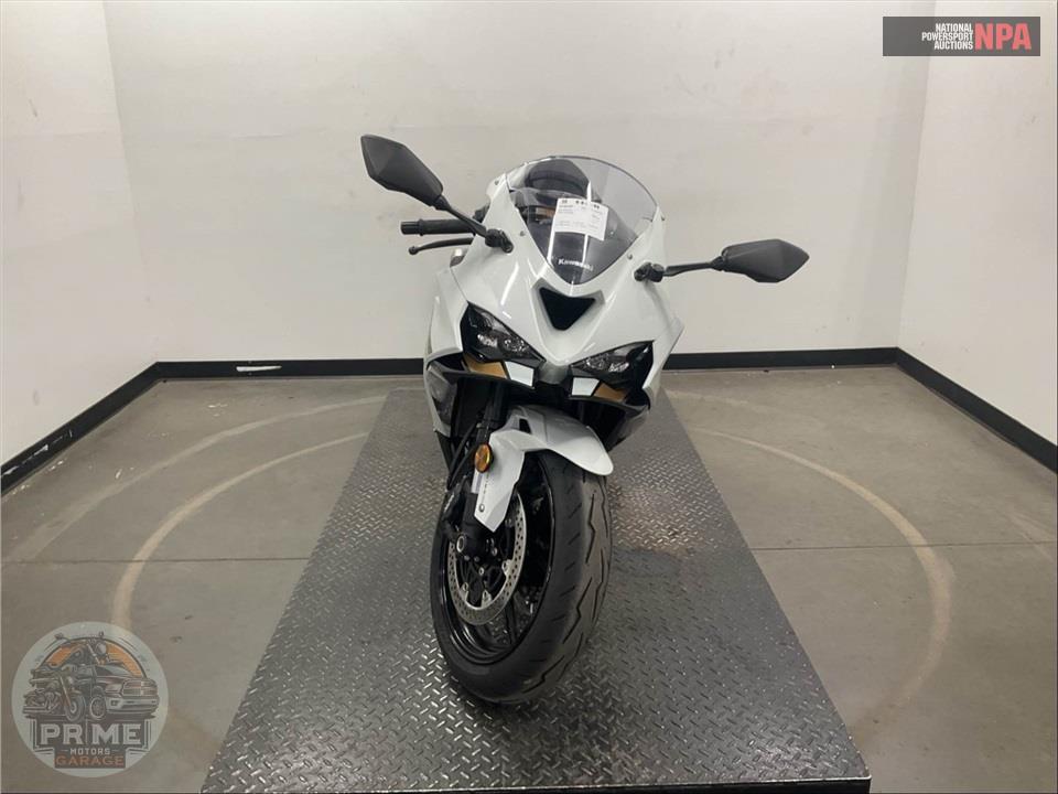2026 Kawasaki NINJA ZX-6R ABS — фото 2