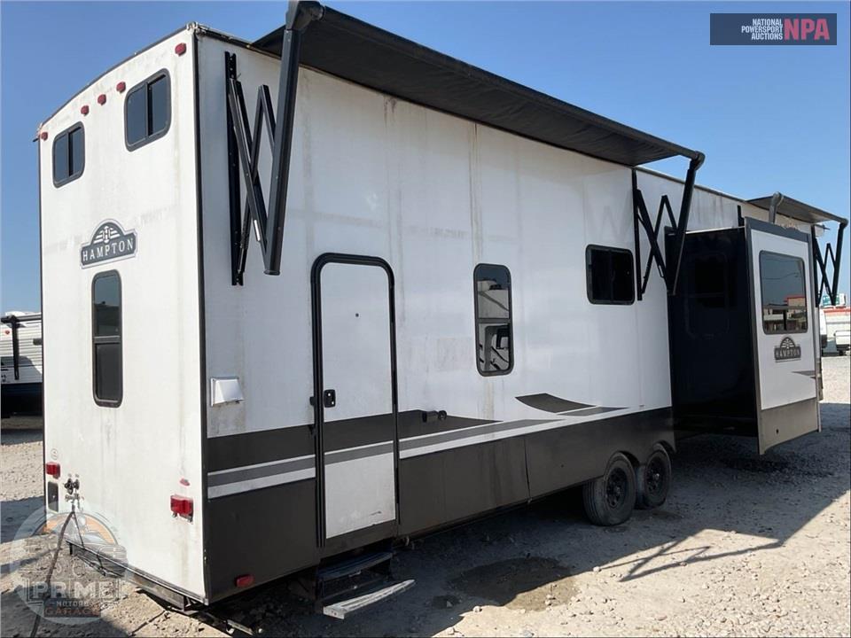 2022 Crossroads Rv M-388 FKL - HAMPTON SERIES — фото 4