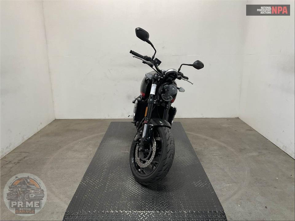 2023 Triumph TRIDENT (BLACK) — фото 2