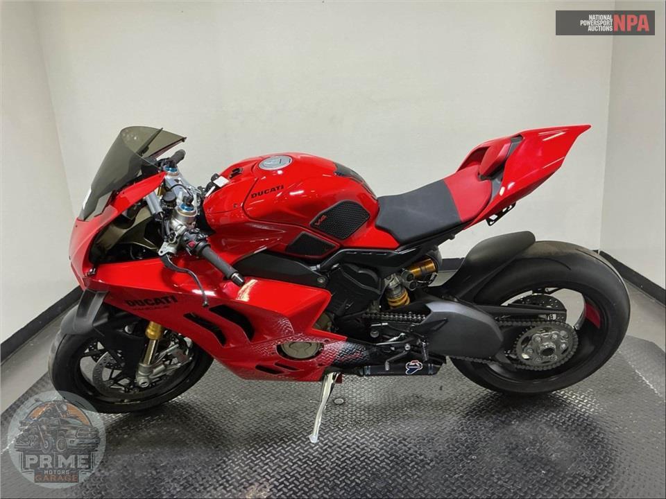 2023 Ducati PANIGALE V4 S — фото 3