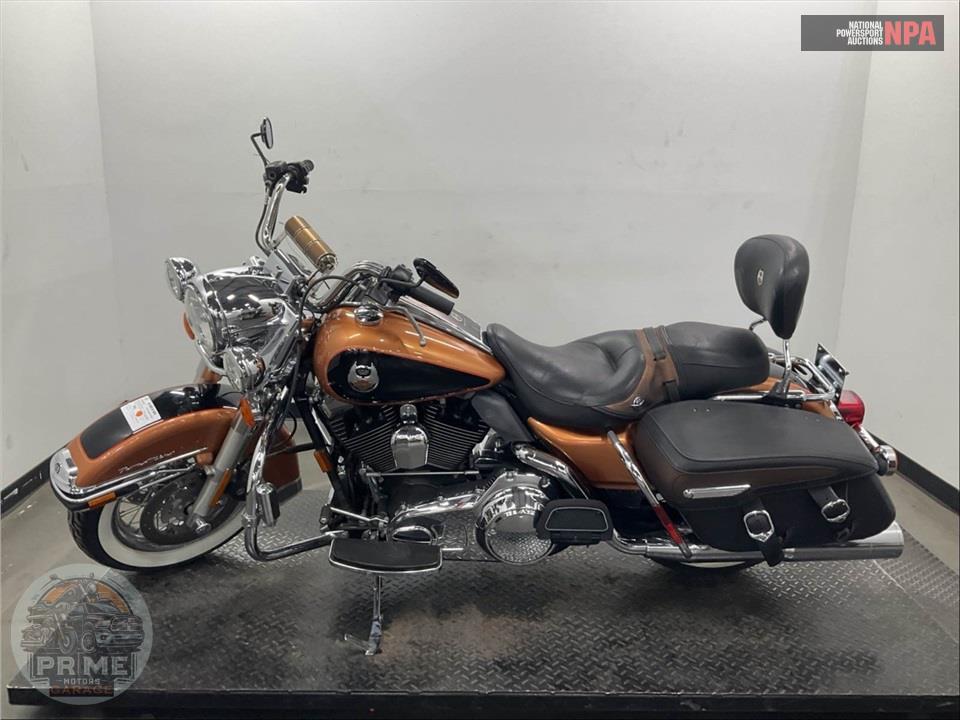 2008 Harley-Davidson FLHRC ROAD KING CLASSIC (Anniv) — фото 3