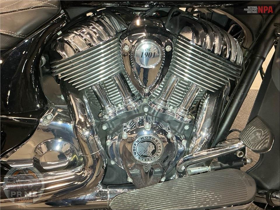 2022 Indian Motorcycle ROADMASTER (BLACK) — фото 6