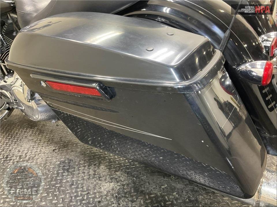 2014 Harley-Davidson FLHXS STREET GLIDE — фото 24