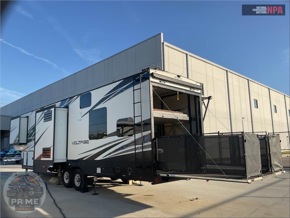 2019 Voltage M-3655 - TOY HAULER TOY HAULER SERIES — фото 3