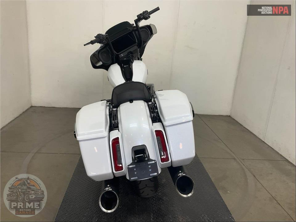 2025 Harley-Davidson FLHX STREET GLIDE — фото 4