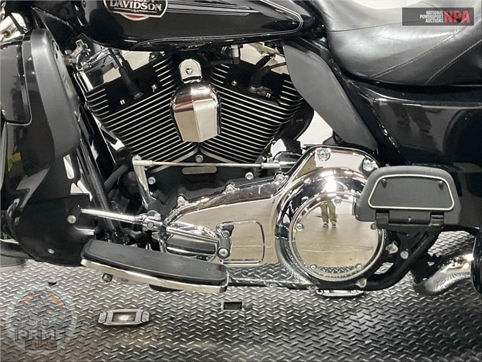 2013 Harley-Davidson FLHTCUTG TRIGLIDE UL CLSC — фото 9