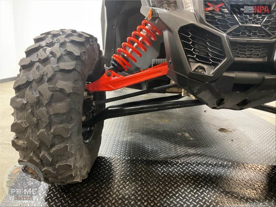2022 Can-Am MAVERICK X3 MAX X RS TURBO RR SMART-SHOX (DESERT TAN & CARBON BLACK) — фото 35