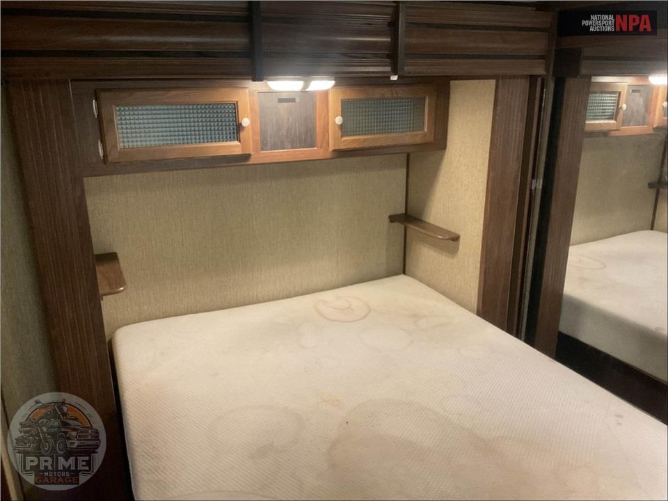 2017 Keystone Rv M-29 BH - SPRINTER CAMPFIRE EDITION SERIES — фото 12