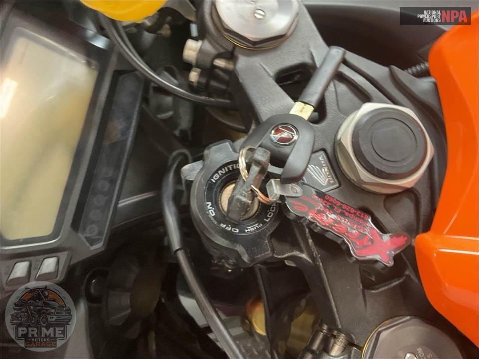 2015 Honda CBR1000RRF (REPSOL) — фото 21