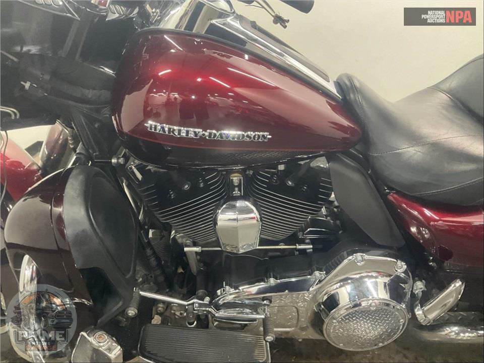 2014 Harley-Davidson FLHTK ELECTRA GLIDE ULTRA LIMITED — фото 7