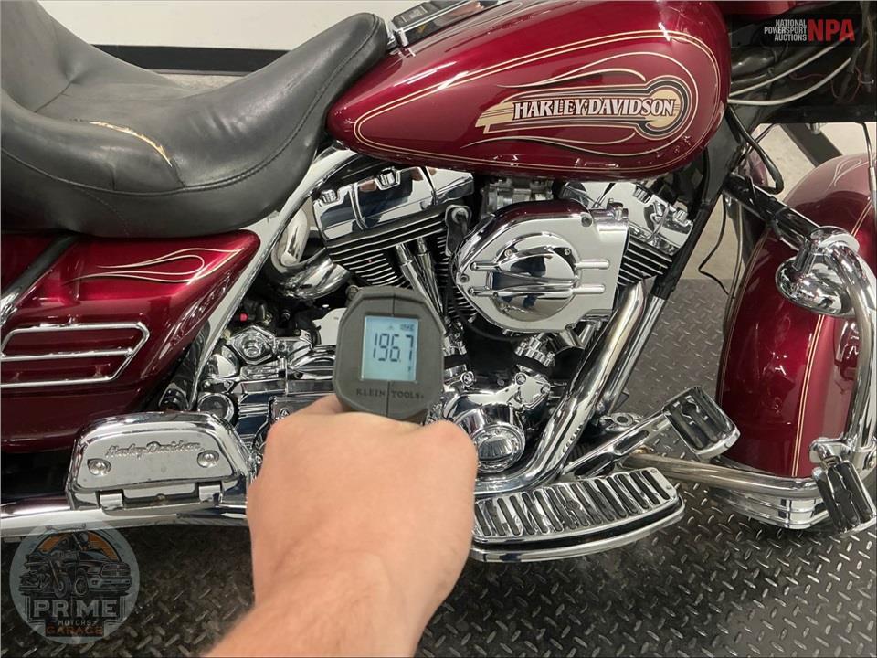 2005 Harley-Davidson FLHTC ELECTRA GLIDE CLASSIC — фото 8