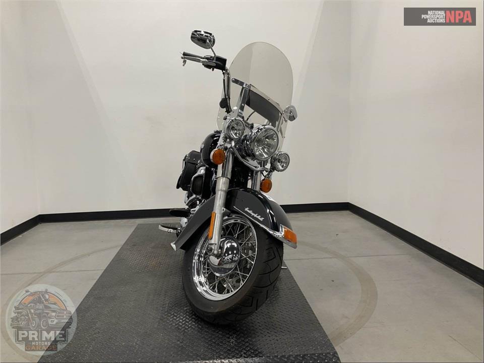 2016 Harley-Davidson FLSTC HERITAGE SOFTAIL CLASSIC — фото 2