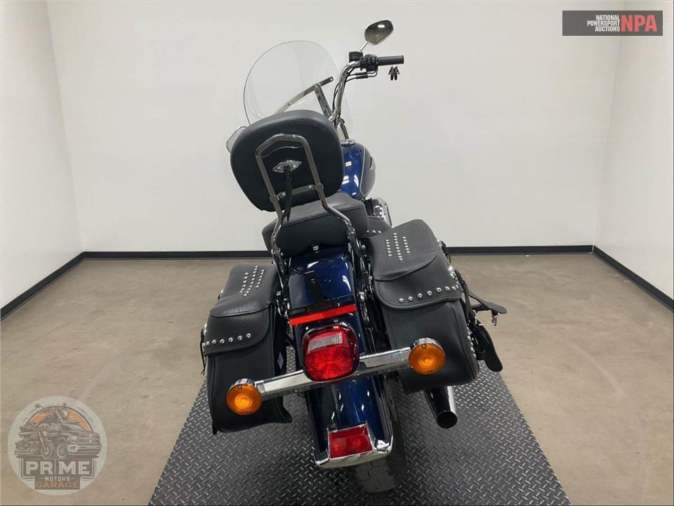 2012 Harley-Davidson FLSTC HRTG SFTL CLSC — фото 4