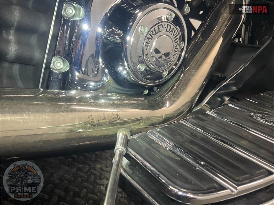 2008 Harley-Davidson FLHTCU ULTRA CLASSIC ELECTRA GLIDE — фото 11