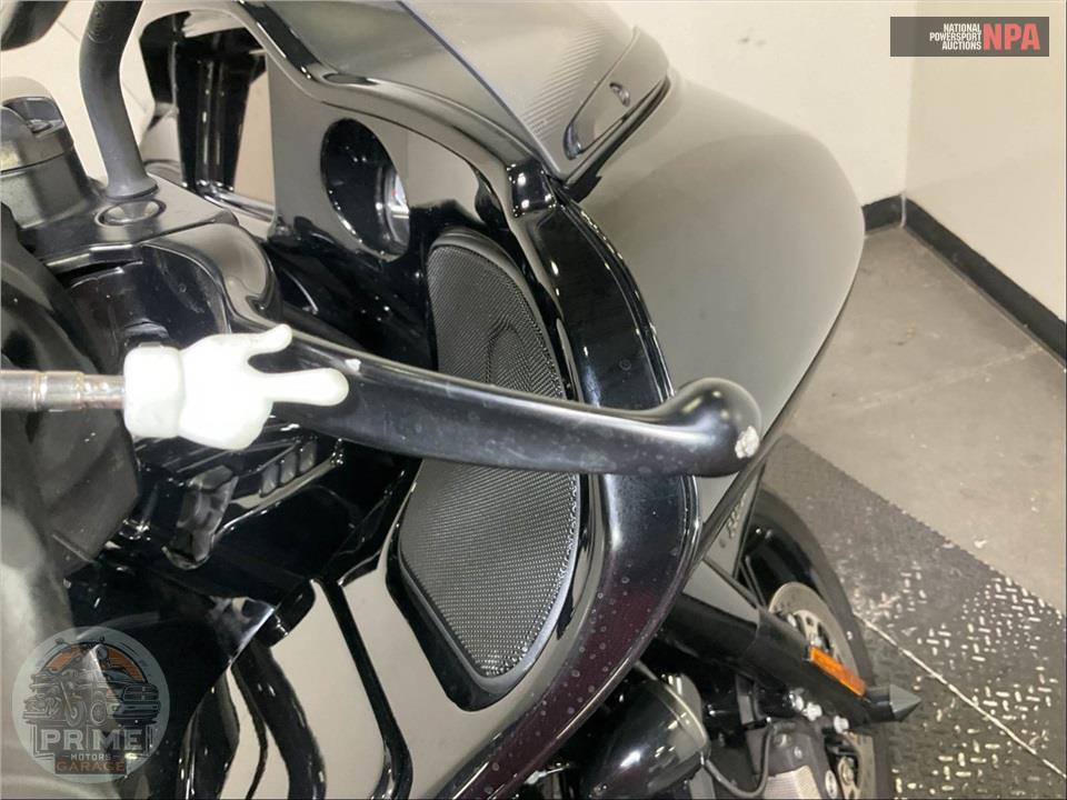 2023 Harley-Davidson FLTRK ROAD GLIDE LIMITED — фото 37